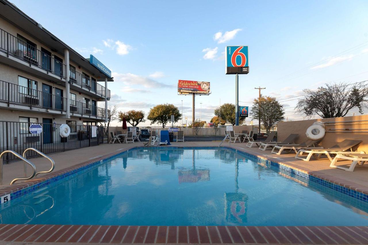 Motel 6-San Antonio, Tx - West Seaworld Екстериор снимка