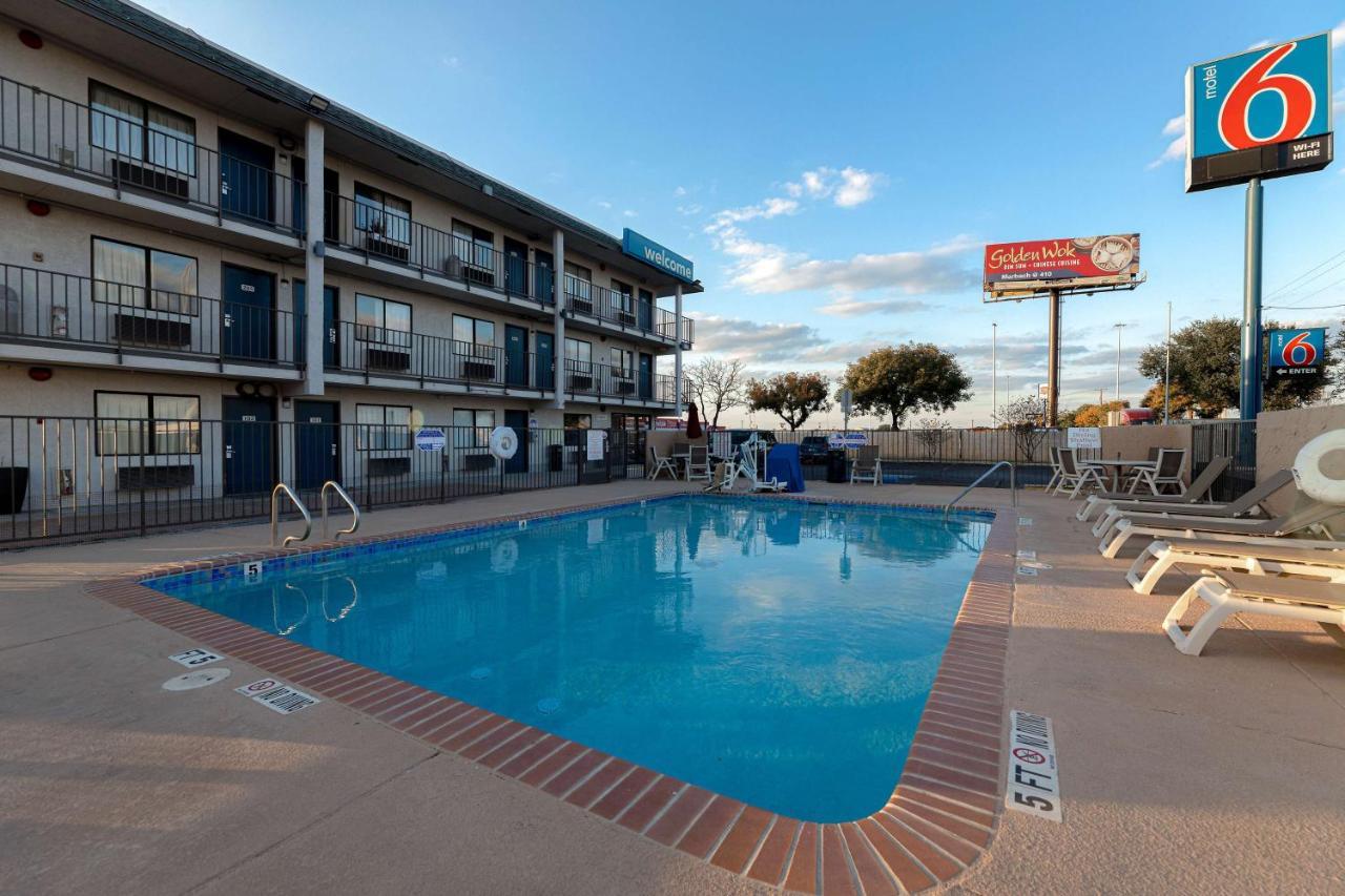 Motel 6-San Antonio, Tx - West Seaworld Екстериор снимка