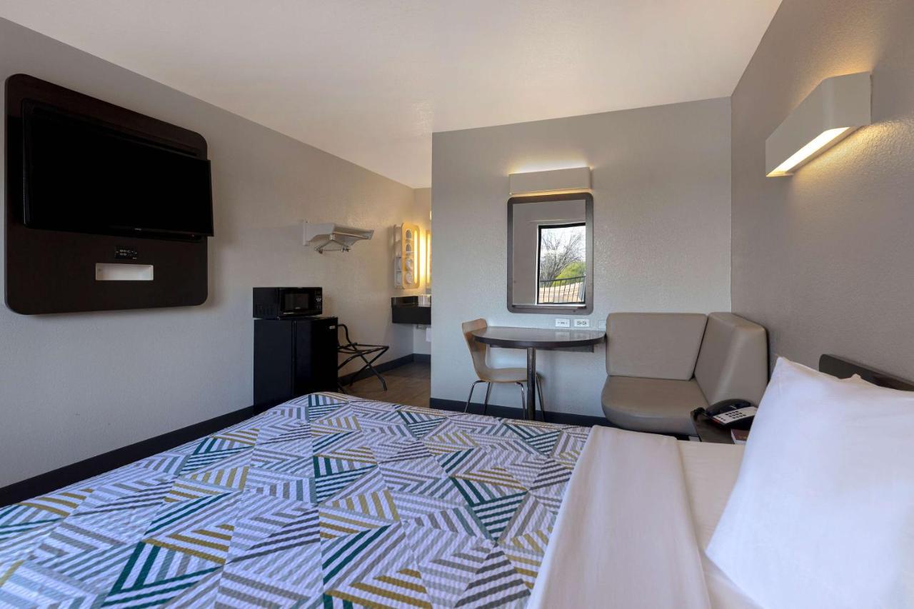 Motel 6-San Antonio, Tx - West Seaworld Екстериор снимка