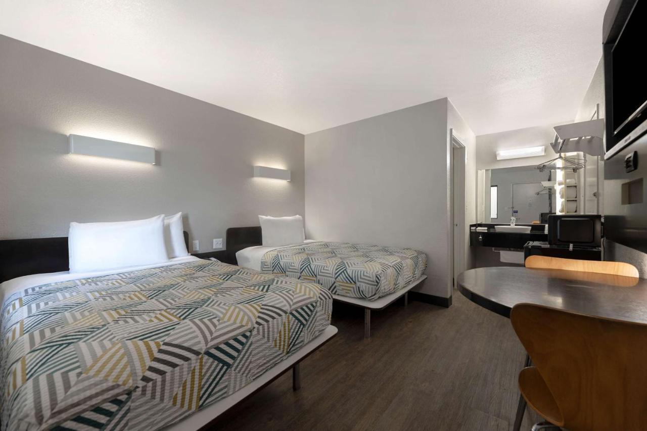 Motel 6-San Antonio, Tx - West Seaworld Екстериор снимка